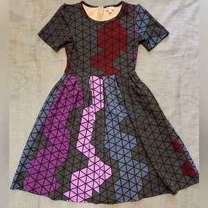 LuLaRoe Cool Geometric Dress! With Pockets!